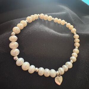 Elegant Pearl Bracelet with Silver Heart Charm